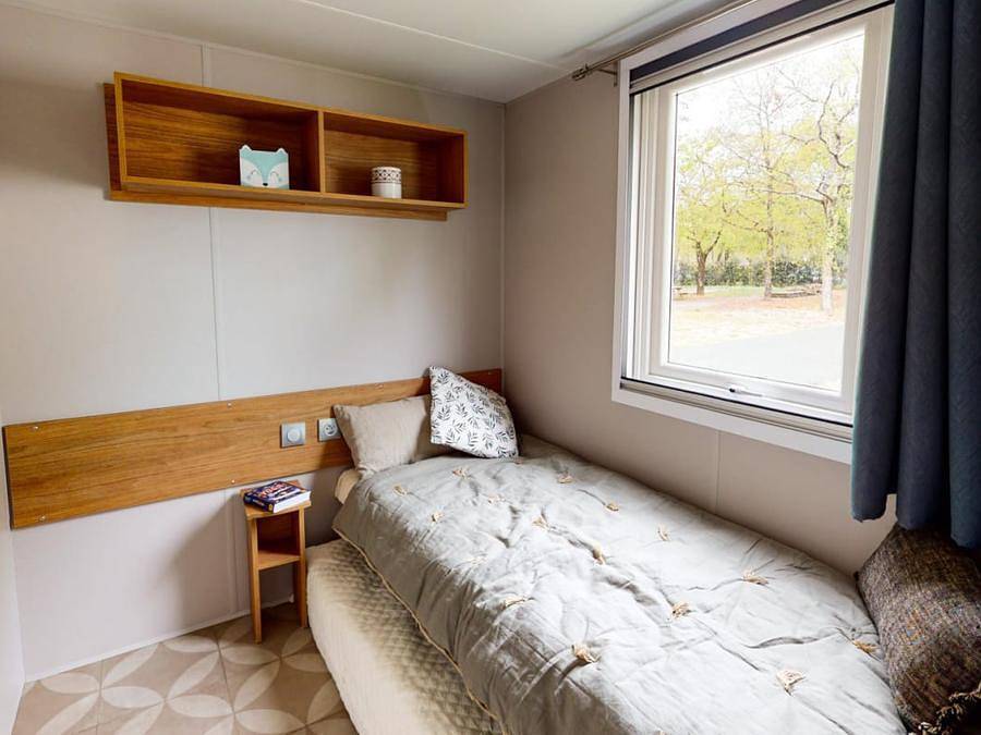 Camping Siblu Le Montourey Funpass inclus - Mobile home 8 persons - Wellness 3bed 8p Signature air conditioning in Frejus, Mediterranean Coast (France)