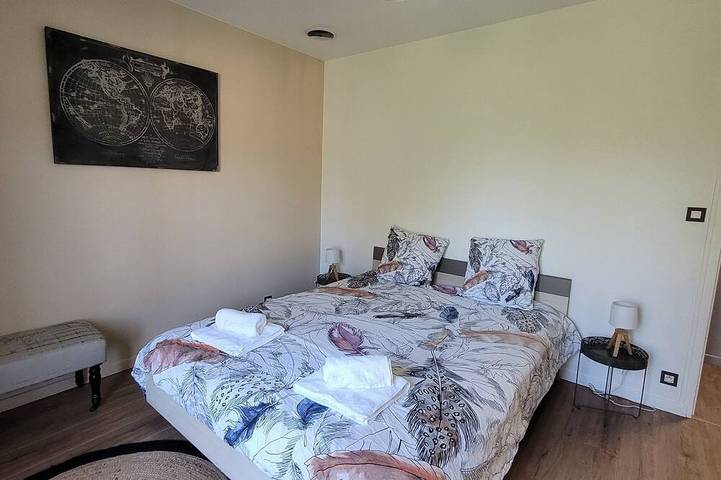 Location de vacances pour 6 personnes, avec terrasse et jardin à Tournon-sur-Rhône - 2