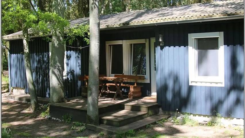 Ferienhaus für 5 Personen, mit Whirlpool und Terrasse sowie Garten in Dranske