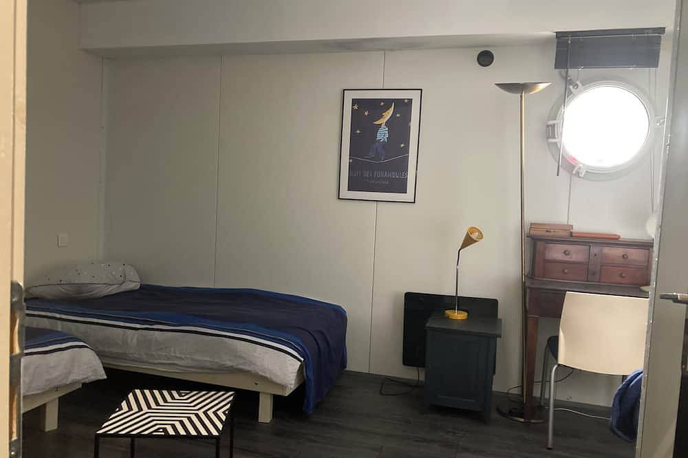 Chambre Chez L'habitant, sur une Péniche, à Lille, in Lille, Lille region