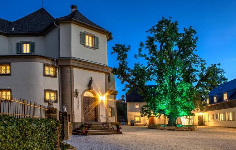 Bed and Breakfast, mit Terrasse und Garten sowie Ausblick