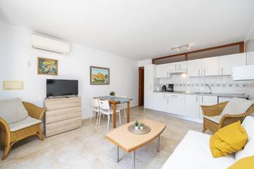 Apartment in Cala Ratjada, Capdepera für 2 