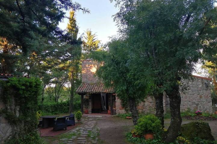 Casa de vacaciones para 8 personas, con jardín, Se admiten mascotas - 1