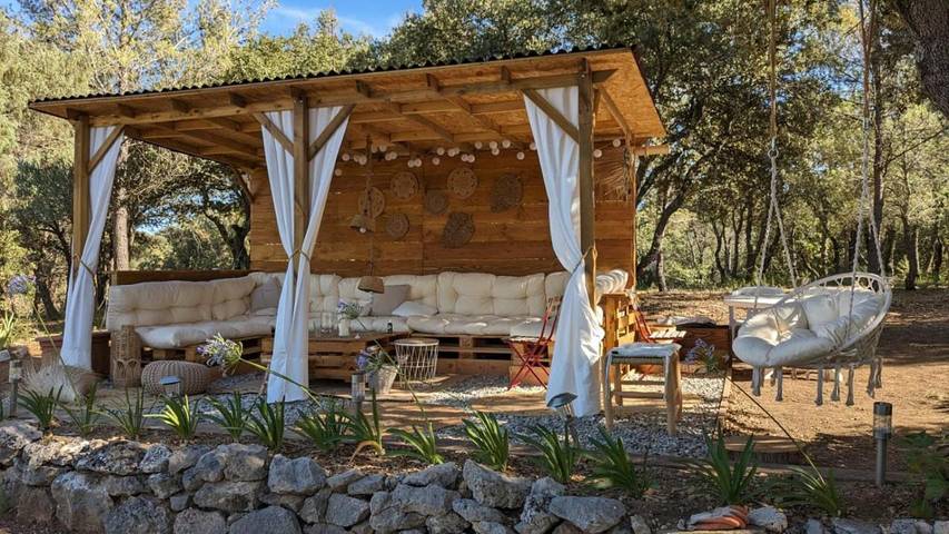 Gîte pour 2 personnes, avec jardin ainsi que vue et piscine à Rians - 4