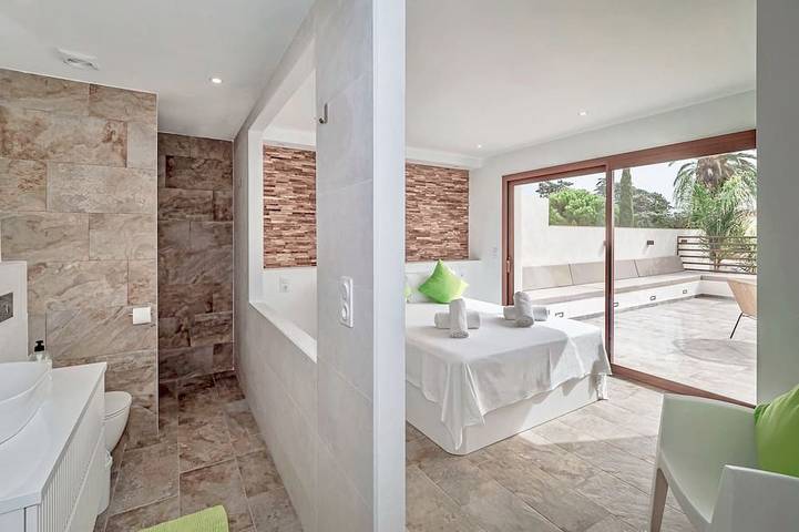 Villa-Bagno privato-Vista piscina in Empuriabrava, Upper Empordà