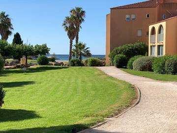 Gîte pour 6 personnes, avec terrasse et vue, animaux acceptés dans Plage Miramar