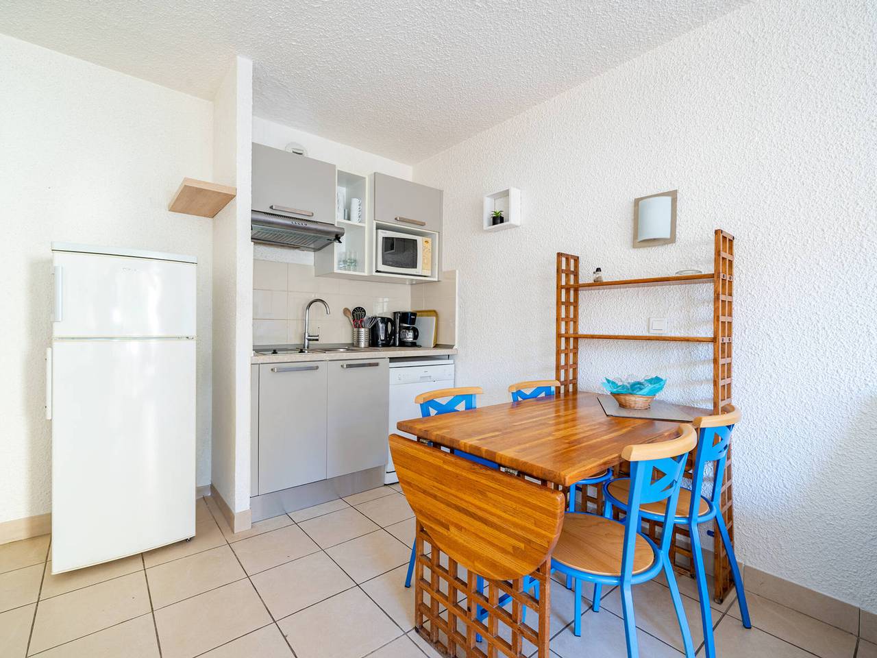 Studio entier, Studio 4 personnes avec Wi-Fi illimité à Roquebrune-Cap-Martin in Roquebrune-Cap-Martin, Région de Nice