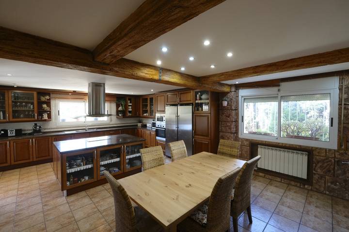 Casa rural para 16 personas, con jardín y terraza, Se admiten mascotas en Cambrils - 4