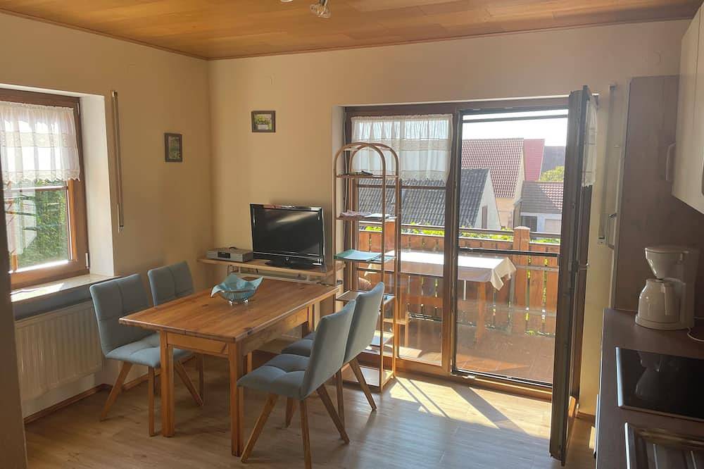 Ganze Wohnung, Ferienwohnung (36qm) mit Balkon in Haundorf, Fränkisches Seenland
