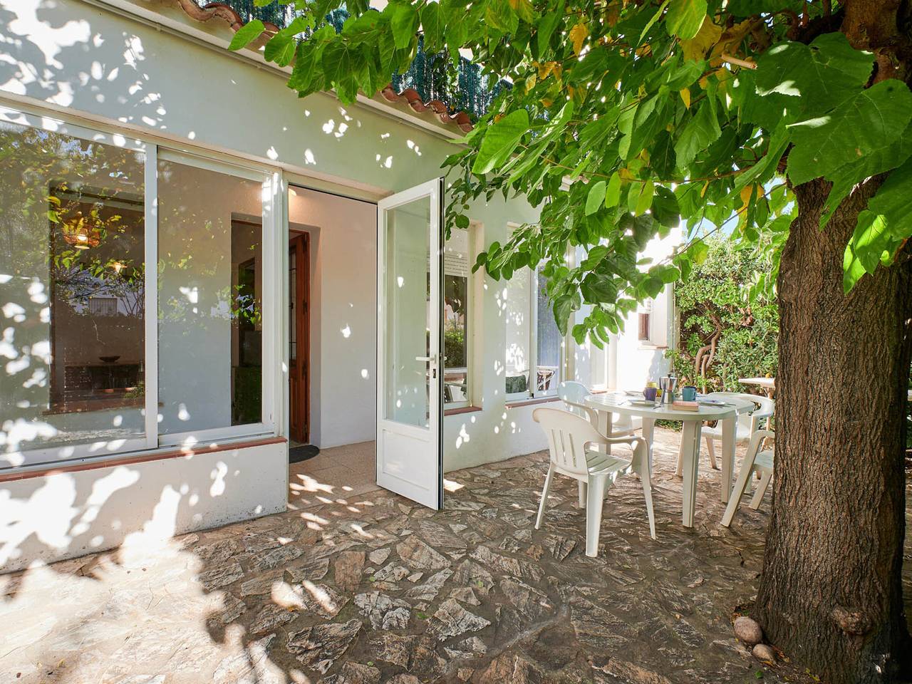 Ganze Wohnung, Gemütliche Wohnung mit Terrasse in Strandnähe - Costa Brava in Calella de Palafrugell, Palafrugell