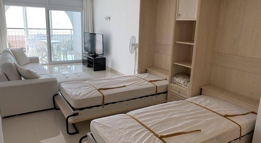 Gîte pour 4 personnes, avec balcon à Empuriabrava - 2