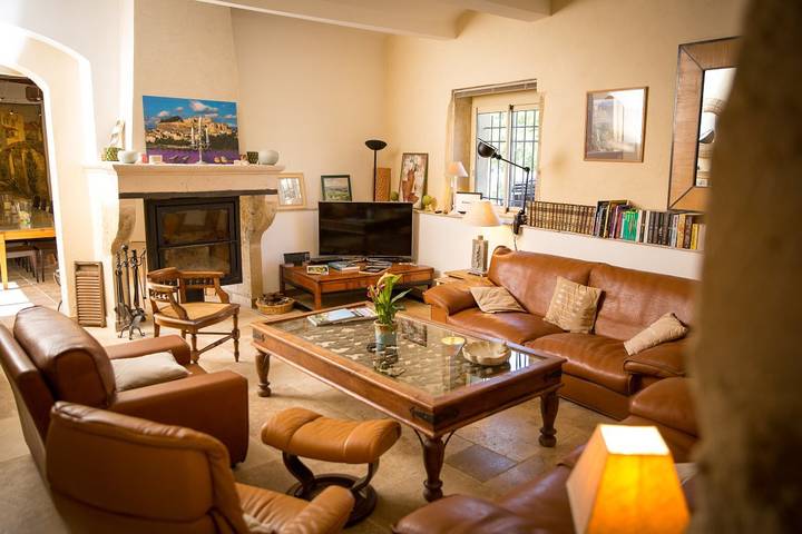 Location de vacances pour 3 personnes, avec piscine et jardin à Grignan - 4