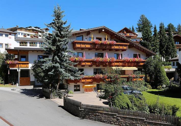 Pension voor 4 personen, met Balkon en Uitzicht in Serfaus