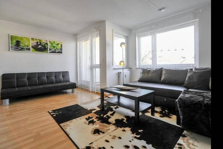 Ferienwohnung für 3 Personen, mit Ausblick und Terrasse in Stuttgart - 2