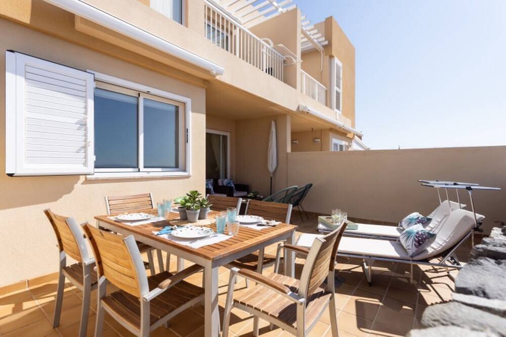 Entire apartment, Total Relax Apartment in Porís de Abona, South Tenerife