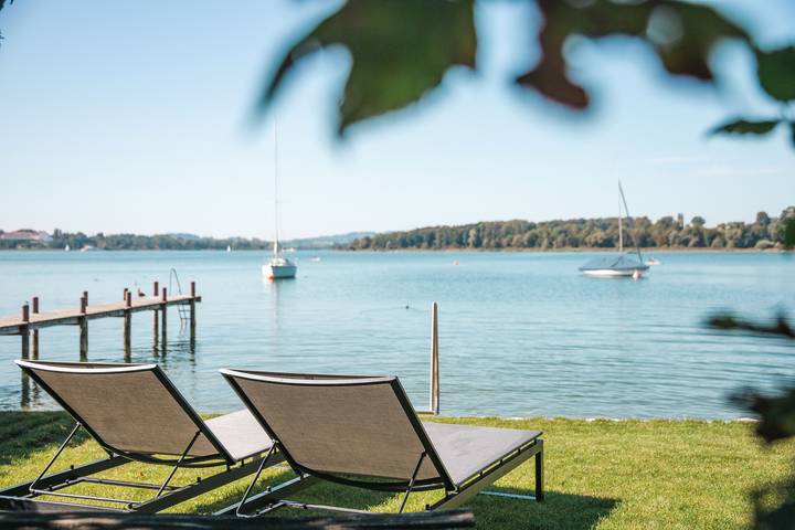 Ganze Ferienwohnung, Hoixl Gütl auf der Fraueninsel - Nest Suite mit malerischem Seeblick in Frauenchiemsee, Chiemsee, Gemeinde