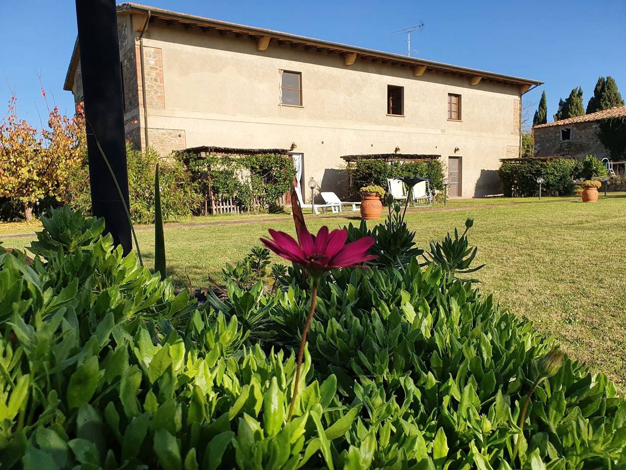 Schönes Ferienhaus in Volterra mit Großem Garten in Volterra, Pisa Provinz
