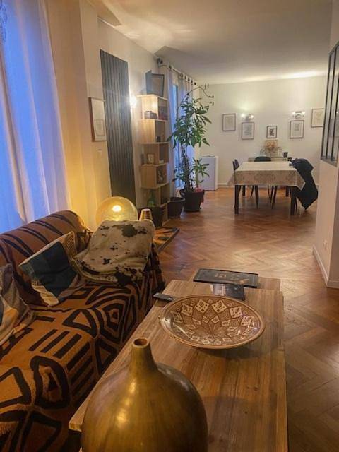 Chambre d’hôte pour 5 personnes, avec balcon et vue à Neuilly-sur-Seine