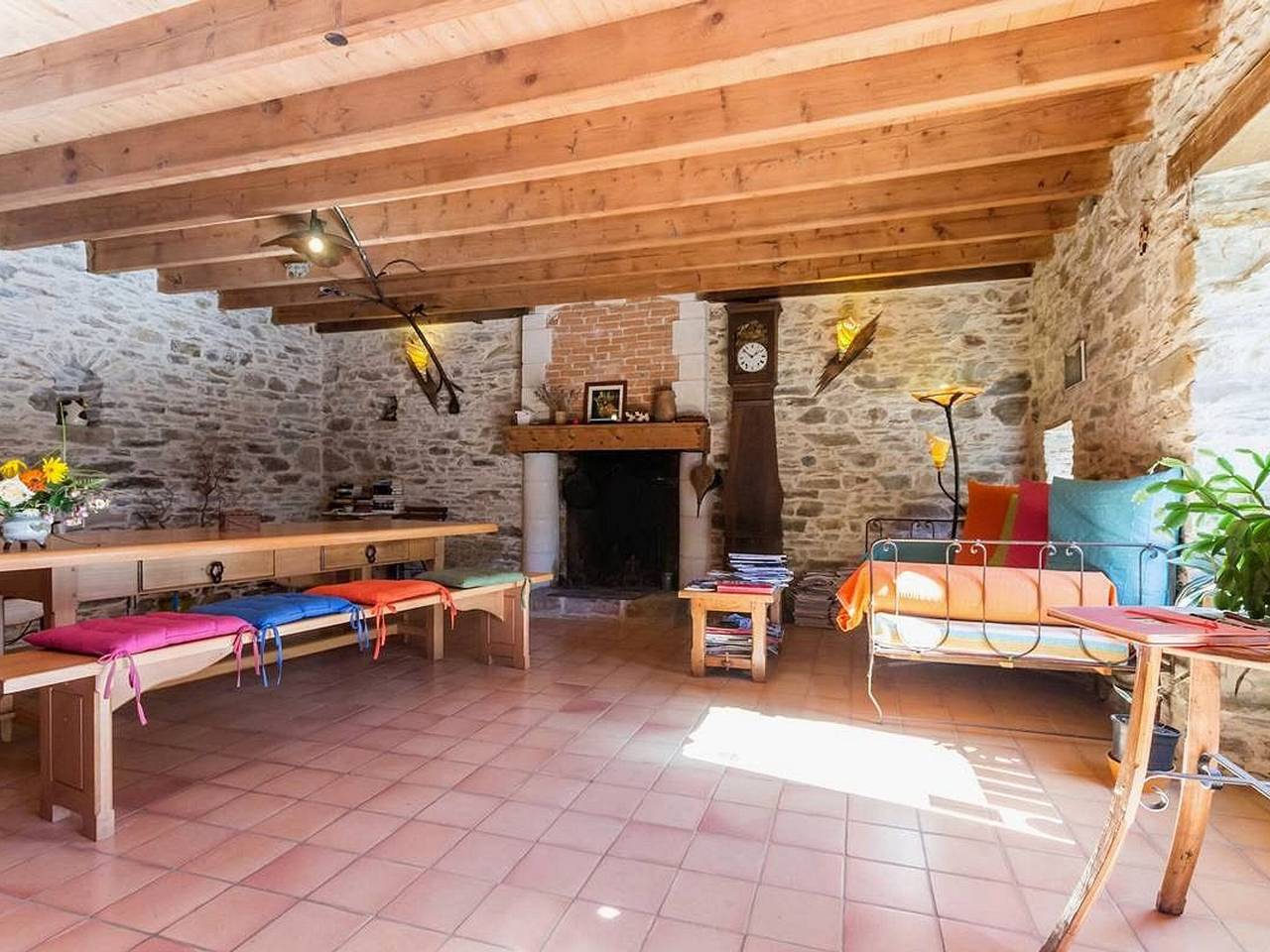 Encantadora habitación rústica con desayuno, chimenea, cama de bebé y calefactor de biberones in Bouvron, Châteaubriant y alrededores