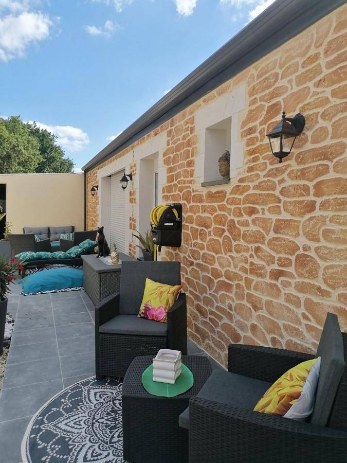 Location de vacances pour 2 personnes, avec terrasse ainsi que jacuzzi et jardin dans Villeneuve-en-Retz - 4