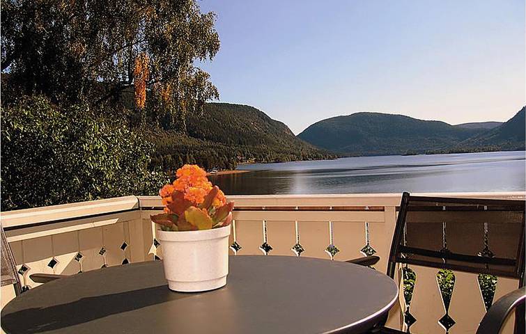 Ferienhaus für 7 Personen mit Terrasse in Bygland