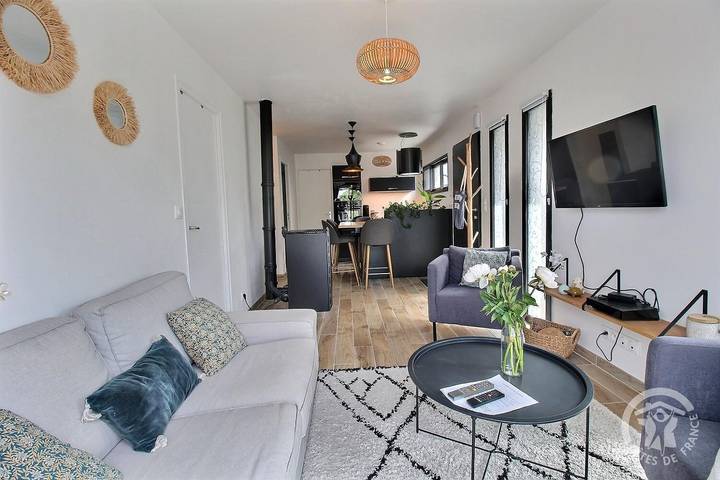 Gîte pour 4 personnes, avec jacuzzi et terrasse ainsi que sauna et jardin dans Beaussais-sur-Mer - 4