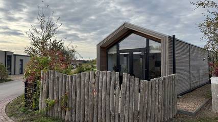 Ferienhaus für 4 Personen, mit Pool und Garten sowie Kinderpool, mit Haustier in Enkhuizen