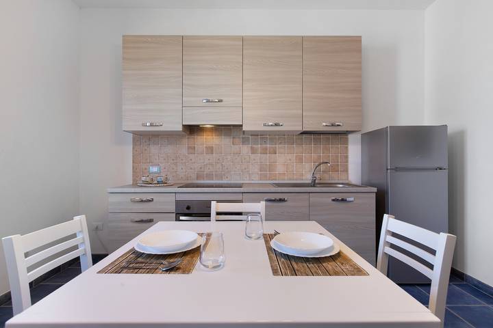 Holiday Home 'Bilocale Camera E Cucina' with Sea View, Wi-Fi and Air Conditioning in La Ciaccia, Valledoria