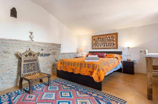 Casa rural para 8 personas, con Balcón además de Terraza y Vistas en Almoster