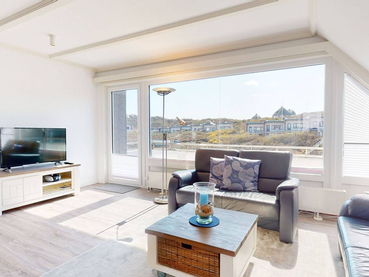 Ganze Ferienwohnung, Meeresrauschen - Gemütliche 2-Zimmer Ferienwohnung in strandnaher Lage für 2 Erwachsene plus Kleinkind bis 3 Jahren in Hörnum, Sylt