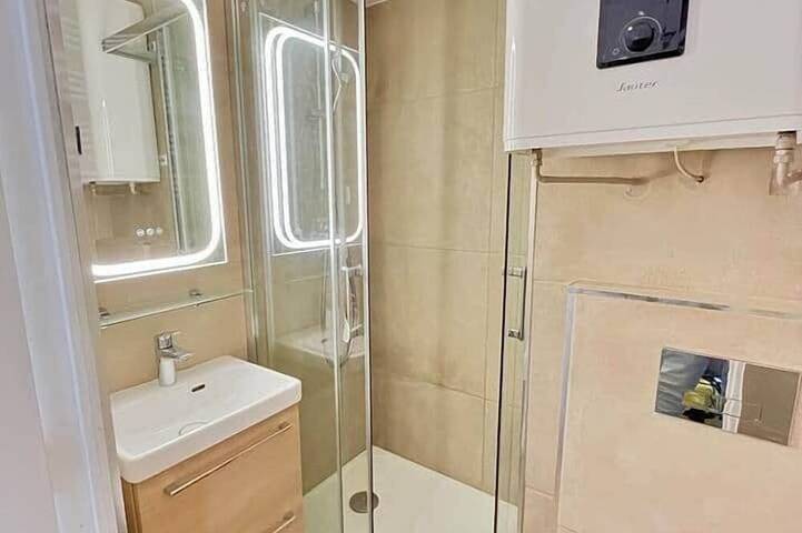 Ganze Wohnung, Dg Apartment - Duplex Lmv Disneyland Paris in Bussy-Saint-Georges, Seine-et-Marne