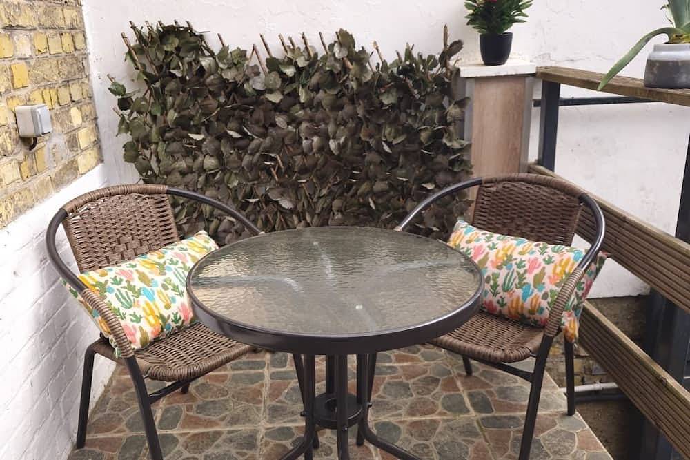 Appartement entier, Appartement lumineux avec terrasse in Coudekerque-Branche, Côte des dunes de Flandres