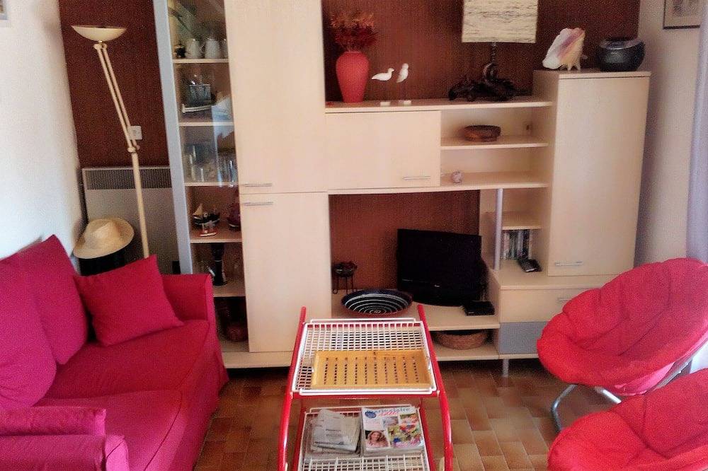 Schönes Ferienhaus 500 m vom Strand entfernt in Leucate, Narbonne und Umgebung