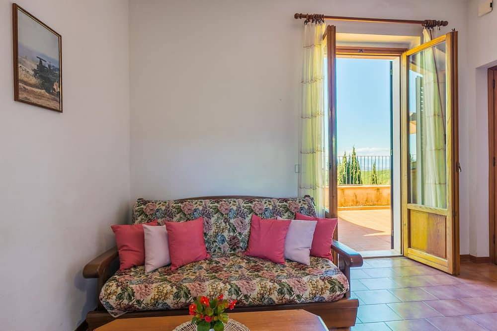 Schöne Wohnung in einem Ferienhaus mit  W-Lan, Pool, Tv, Terrasse und Haustiere erlaubt in San Vivaldo, Florenz Provinz
