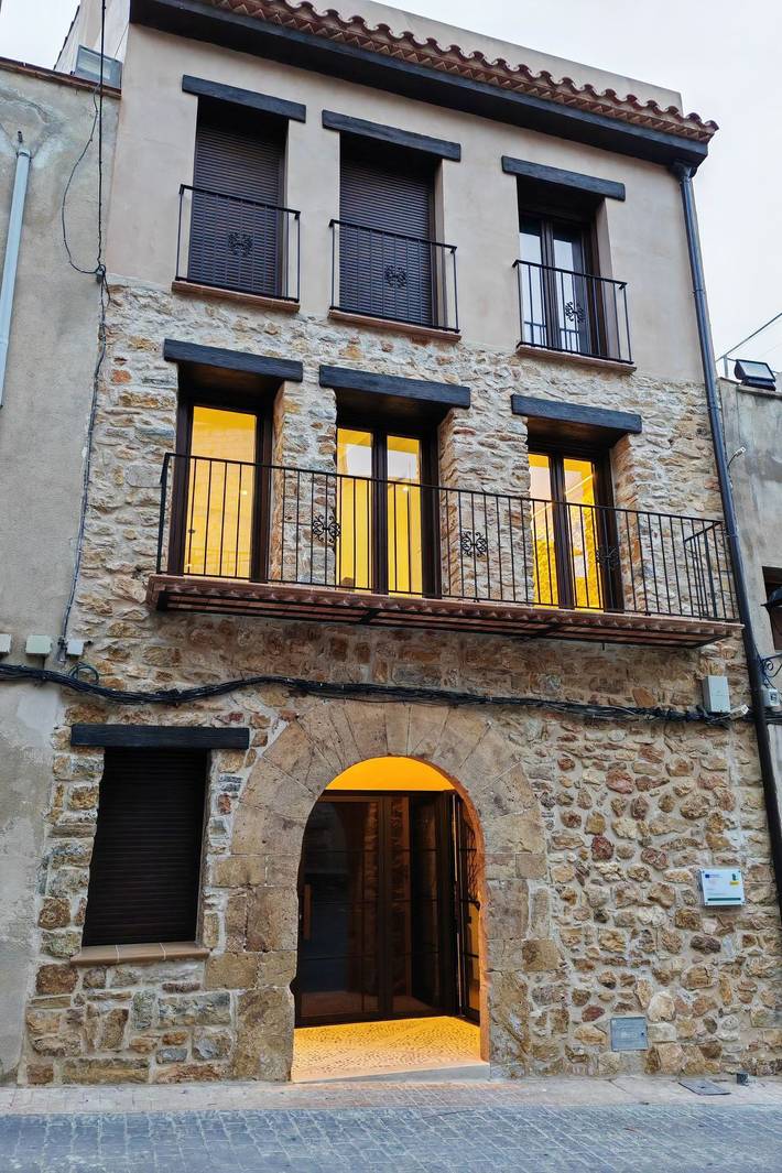 Casa rural para 6 personas, con balcón en Traiguera