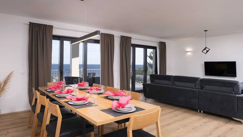 Villa für 7 Personen, mit Sauna und Terrasse, mit Haustier auf Hvar