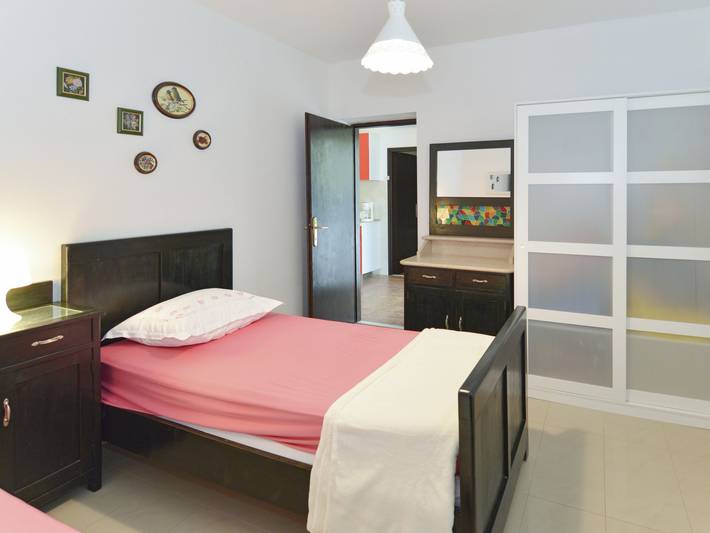 Ferienwohnung für 4 Personen, mit Terrasse und Garten auf Brac - 3