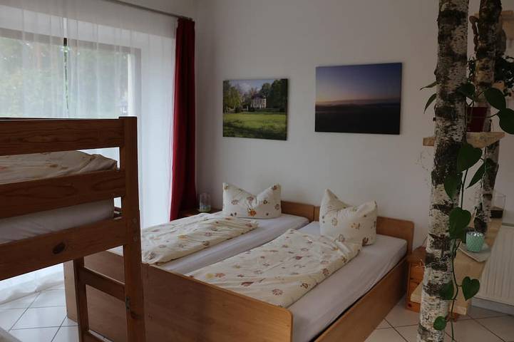 Ganze Wohnung, Ferienwohnung Brunow \"In der Natur Zuhause\" in Neundorf, Thüringer Schiefergebirge