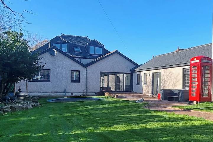 Vacation rental for 4 people, with terrace in Scotland
