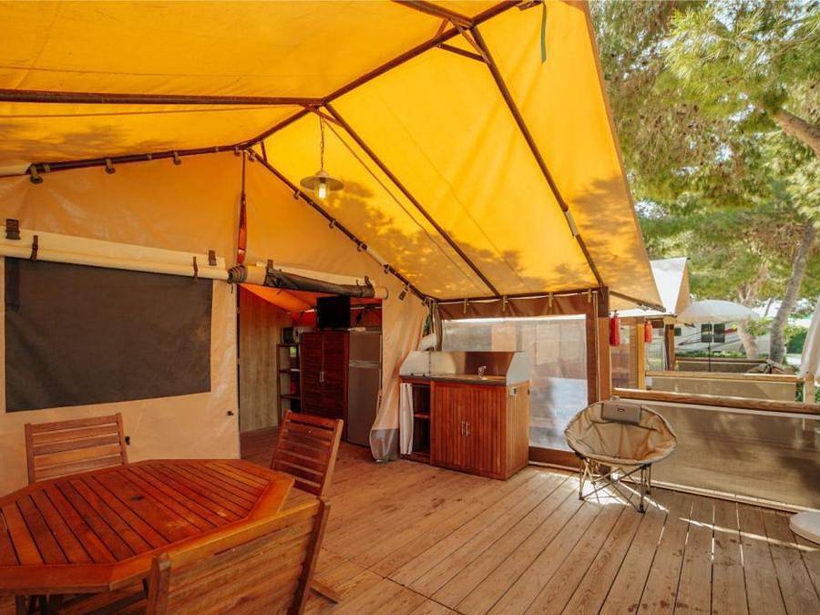 Camping Alannia Guardamar - Tienda de lona y madera 2 personas - Nassau Tent - Precio para 2 personas in San Fulgencio, Costa Blanca