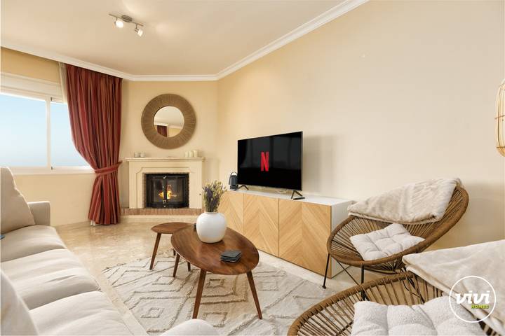 Ferienwohnung für 6 Personen, mit Balkon und Pool sowie Meerblick - 1