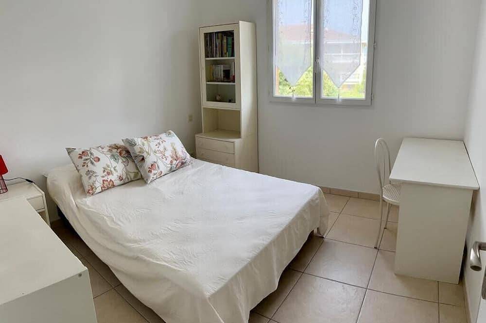 New ! Villa with Parking, Swimming Pools, Garden and Ac - Benakey in Cannes, Cannes region