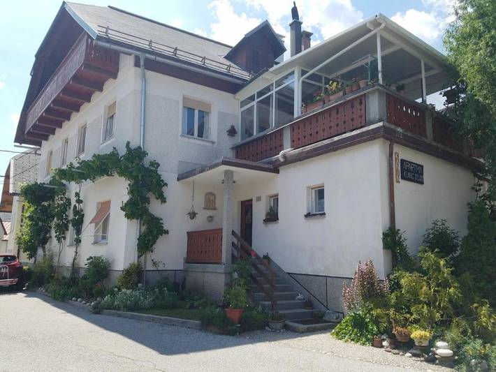 Ferienwohnung für 5 Personen, mit Terrasse und Garten sowie Ausblick in Bovec - 4