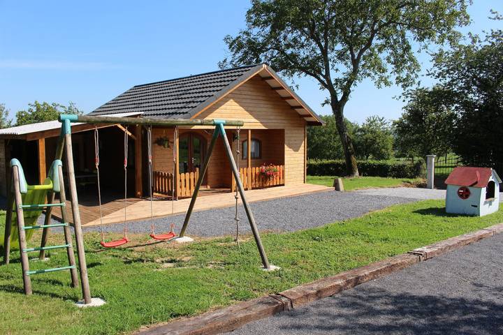 Chalet pour 4 personnes, avec jardin, adapté aux familles dans les Ardennes - 2