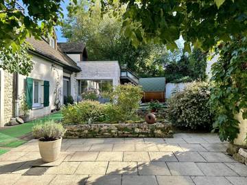 Gîte pour 2 personnes, avec sauna et terrasse à Merceuil