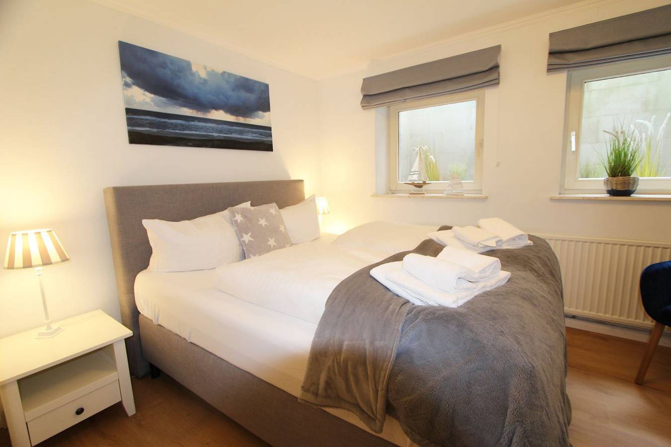 Ganze Wohnung, Schöne Ferienwohnung für 4 Personen am Rande der naturgeschützten Heidefläche in Wenningstedt, Sylt
