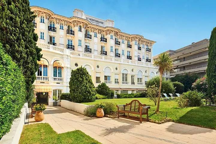 Gîte pour 2 personnes dans Plage Veillat Saint Raphael