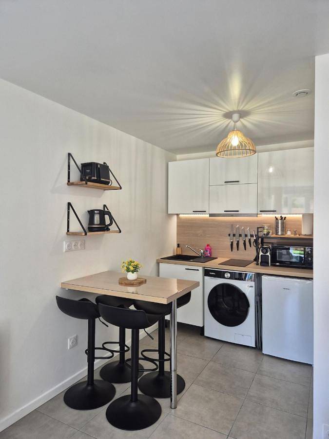 Gîte pour 4 personnes, avec terrasse à La Houssaye-en-Brie - 3