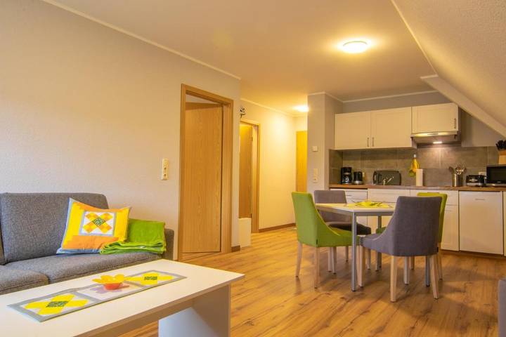Gästehaus für 2 Personen, mit Terrasse und Garten sowie Ausblick