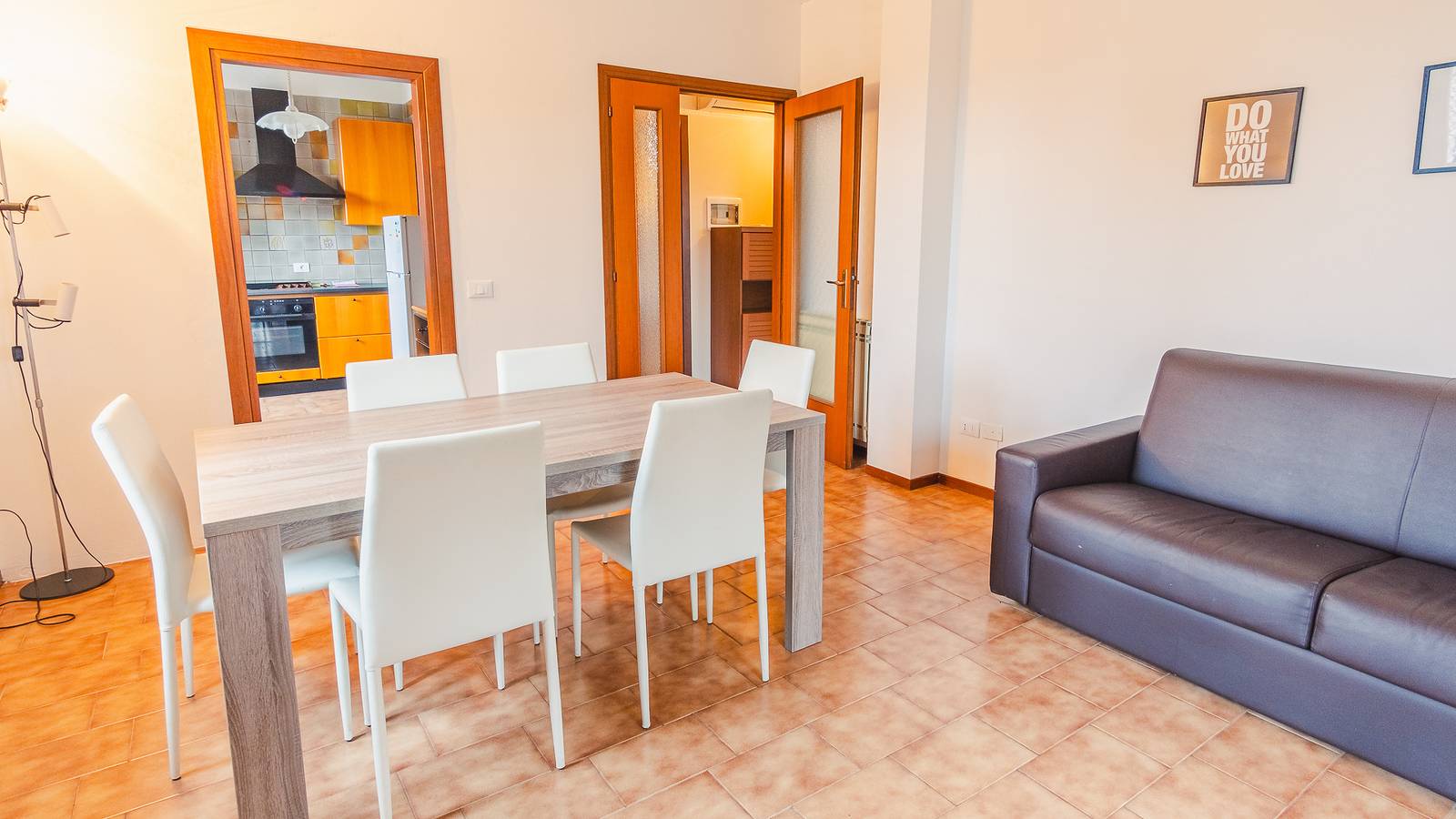Appartamento intero, Appartamento vacanze per 6 persone con terrazza in Rivoltella del Garda, Desenzano del Garda